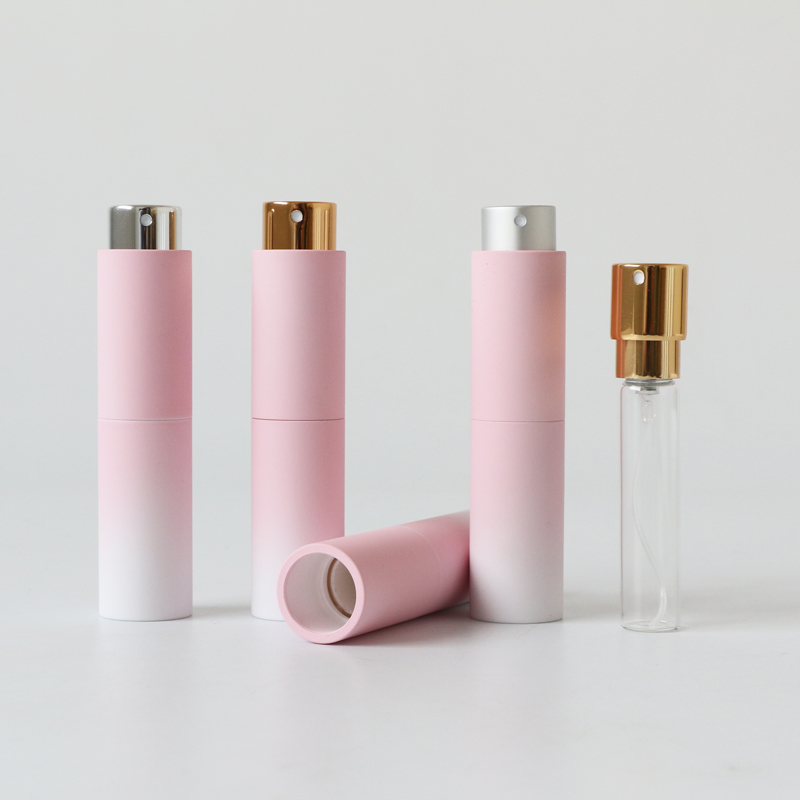 北京現貨8ml粉色手感漆旋轉香水瓶 液體噴霧包裝瓶